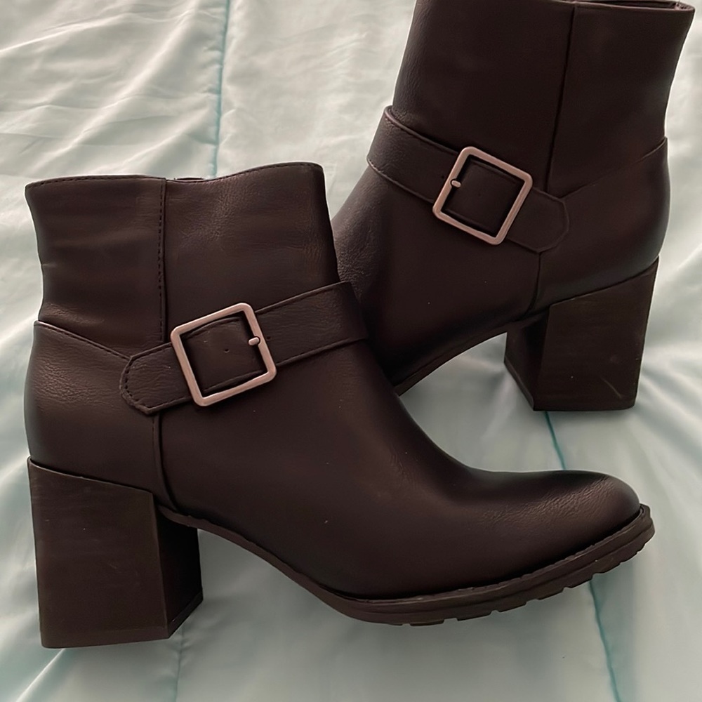 ❣️Black ankle booties❣️